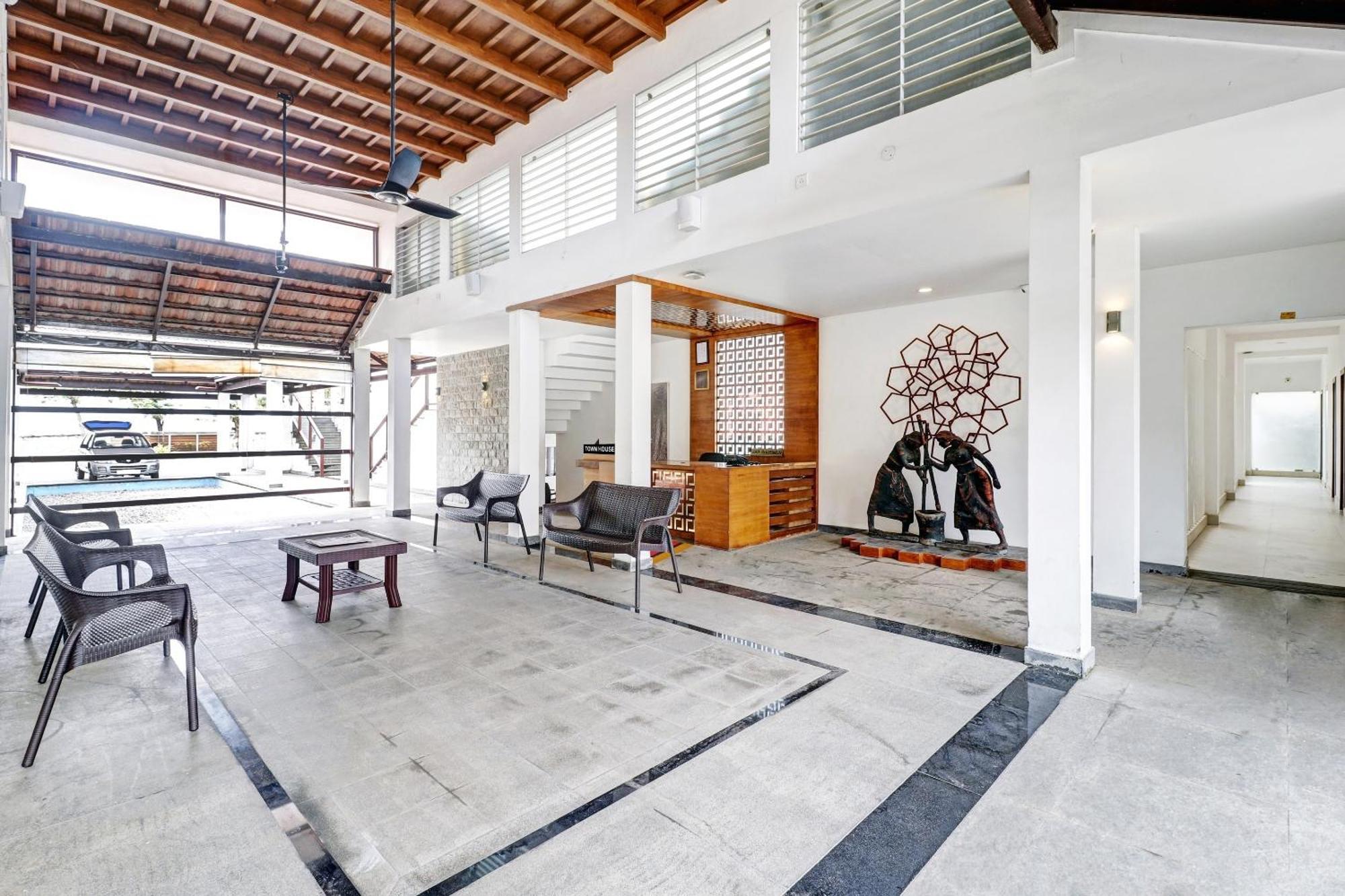 Townhouse Oak Edassery'S Sealine Villa Stay Kochi Exteriér fotografie