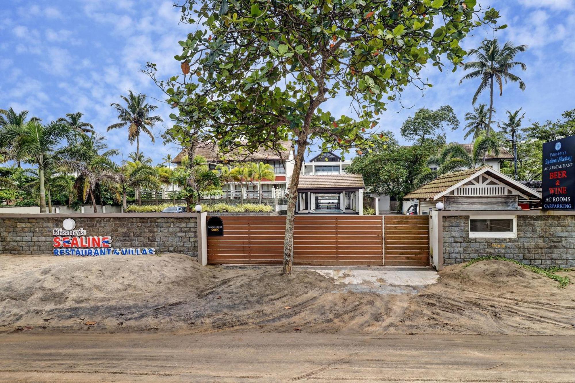 Townhouse Oak Edassery'S Sealine Villa Stay Kochi Exteriér fotografie