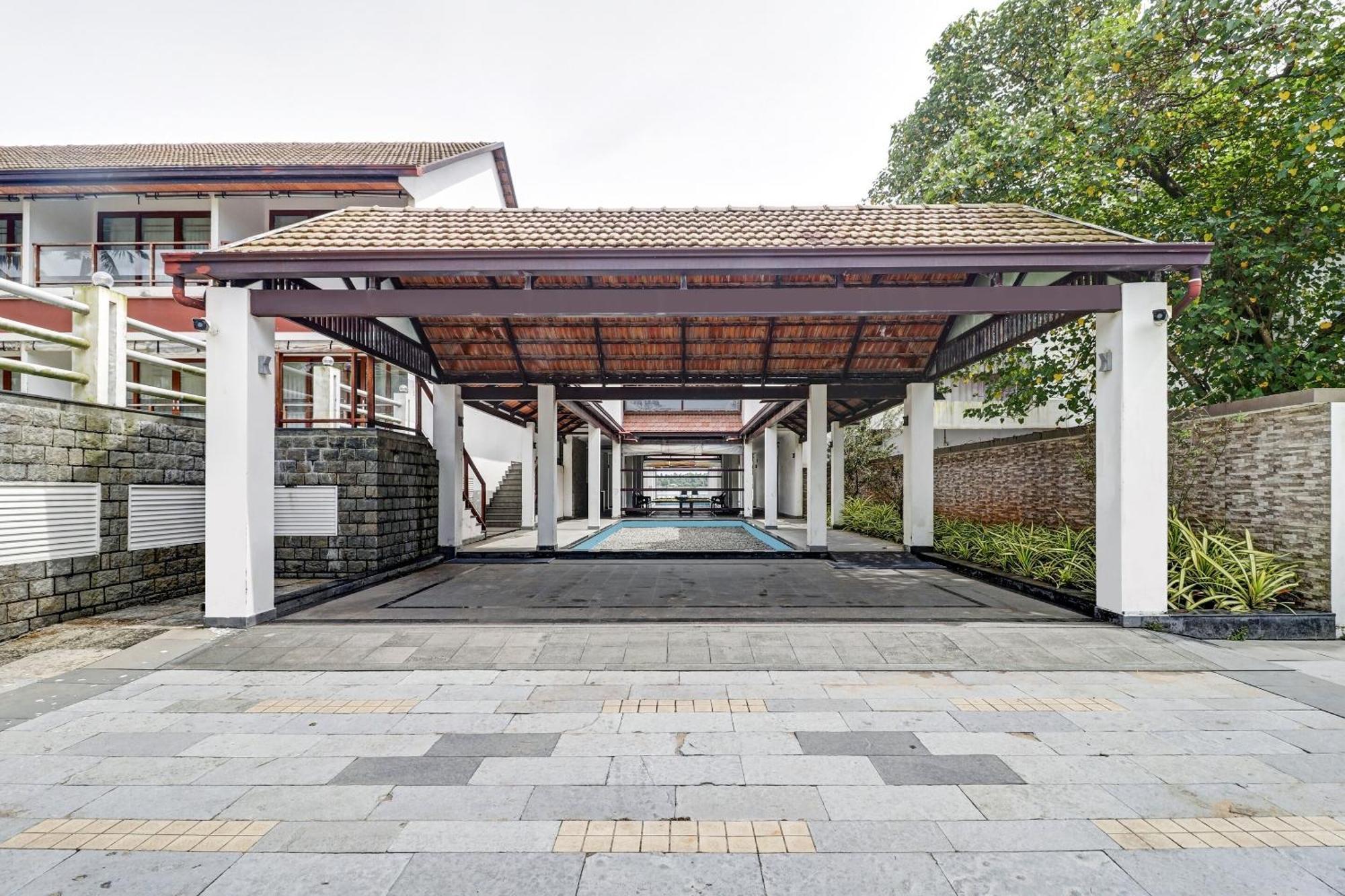 Townhouse Oak Edassery'S Sealine Villa Stay Kochi Exteriér fotografie