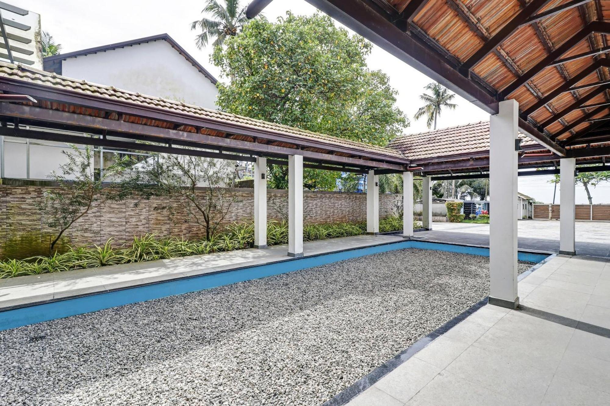 Townhouse Oak Edassery'S Sealine Villa Stay Kochi Exteriér fotografie